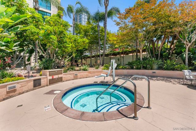 1199 Pacific HWY 704, San Diego, CA 92101