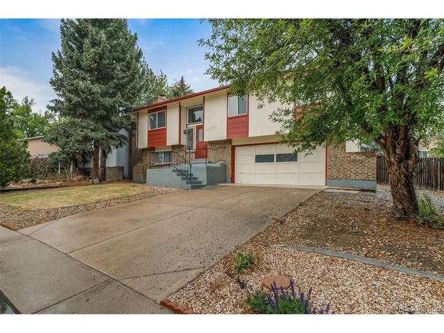1305 Doric Dr, Lafayette, CO 80026