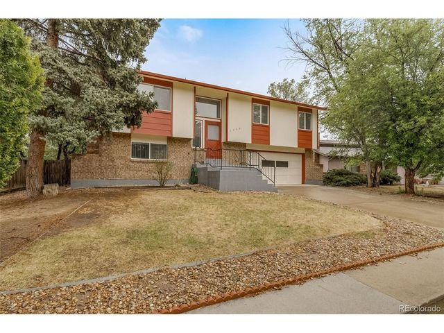 1305 Doric Dr, Lafayette, CO 80026