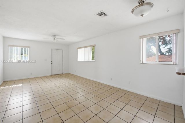 7521 NW 1st Avenue 7523, Miami, FL 33150
