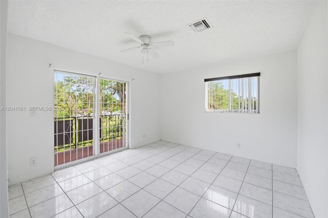 7521 NW 1st Avenue 7523, Miami, FL 33150