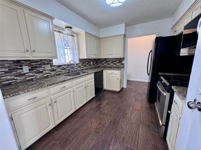 2509 Berwyn CIR, Austin, TX 78745