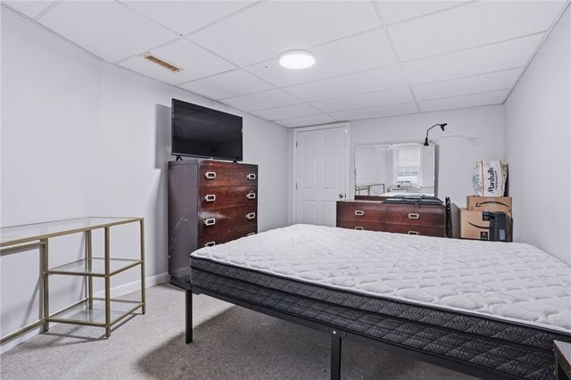 5 Packard Avenue, Warwick, RI 02886
