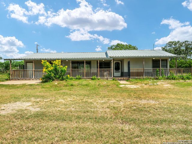 9871 County Road 115, Mineral, TX 78125
