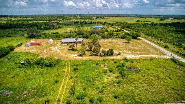 9871 County Road 115, Mineral, TX 78125