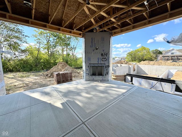 16942 Tractive Drive, Westfield, IN 46074