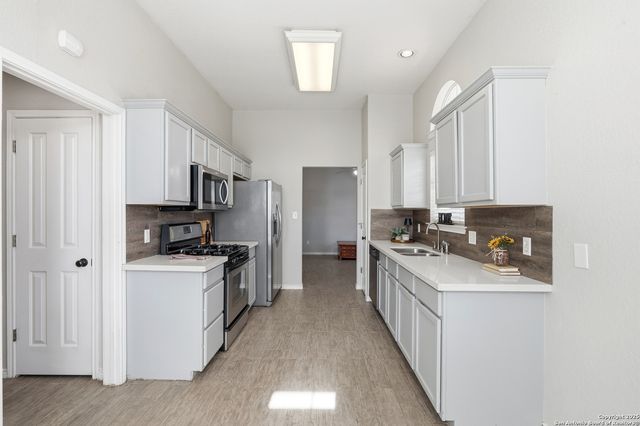 1800 Pearce Court, San Marcos, TX 78666