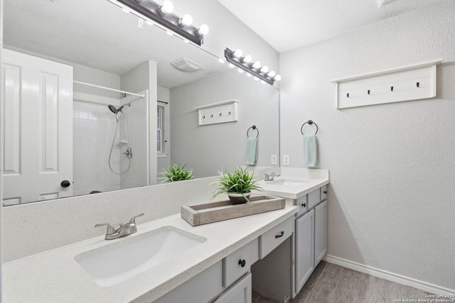 1800 Pearce Court, San Marcos, TX 78666