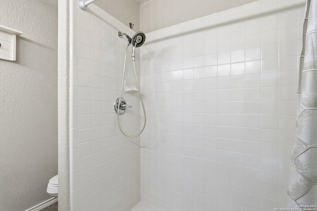 1800 Pearce Court, San Marcos, TX 78666