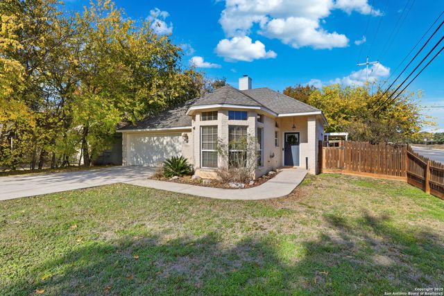 1800 Pearce Court, San Marcos, TX 78666
