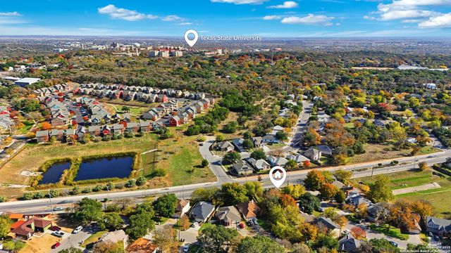 1800 Pearce Court, San Marcos, TX 78666