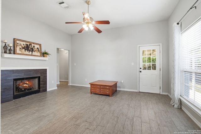 1800 Pearce Court, San Marcos, TX 78666