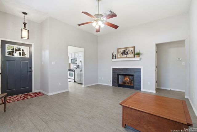 1800 Pearce Court, San Marcos, TX 78666