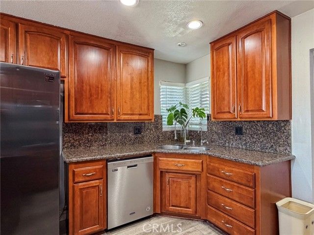 2505 Recinto Ave, Rowland Heights, CA 91748