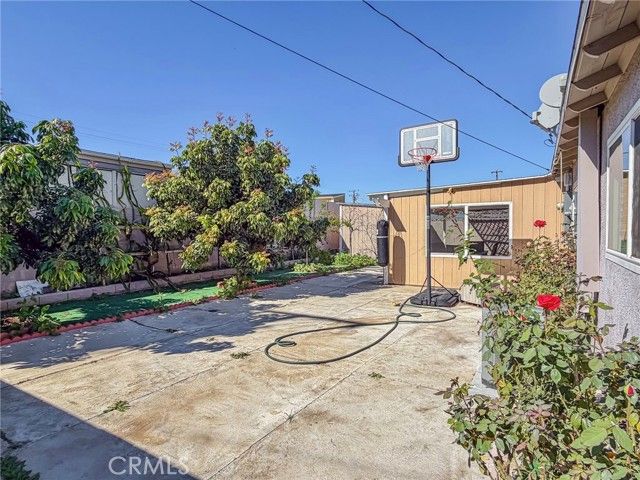 2505 Recinto Ave, Rowland Heights, CA 91748