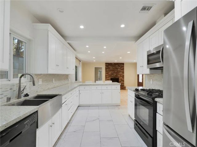 1414 Thompson, Glendale, CA 91201