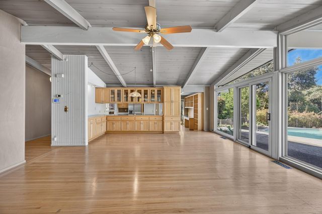 2130 Trimble Way, Sacramento, CA 95825