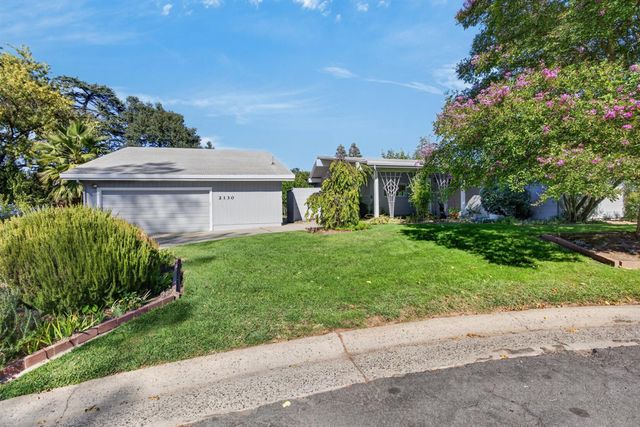 2130 Trimble Way, Sacramento, CA 95825