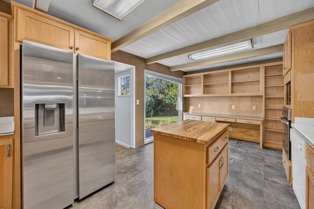 2130 Trimble Way, Sacramento, CA 95825