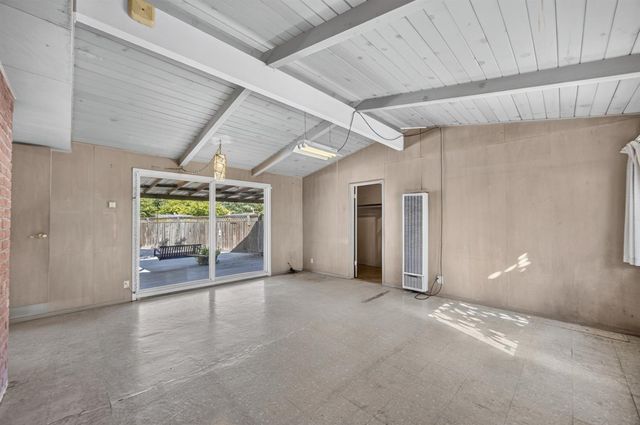 2130 Trimble Way, Sacramento, CA 95825