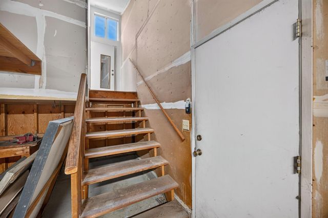 2130 Trimble Way, Sacramento, CA 95825