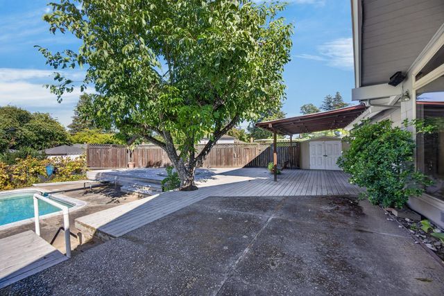 2130 Trimble Way, Sacramento, CA 95825