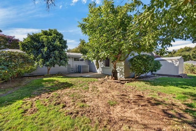 2130 Trimble Way, Sacramento, CA 95825