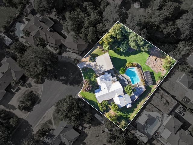 2130 Trimble Way, Sacramento, CA 95825