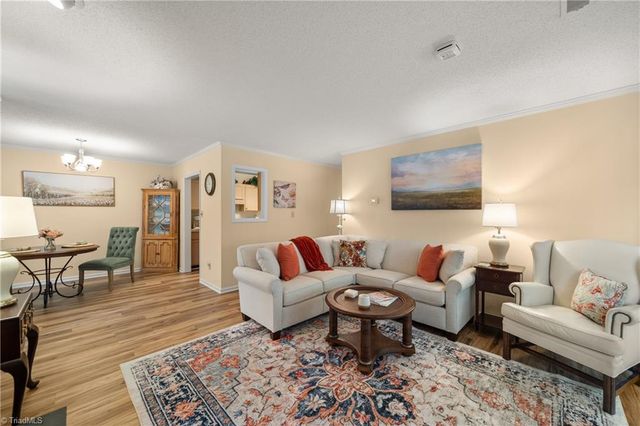 3952 Westridge Meadow Circle, Clemmons, NC 27012