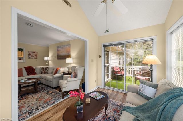 3952 Westridge Meadow Circle, Clemmons, NC 27012