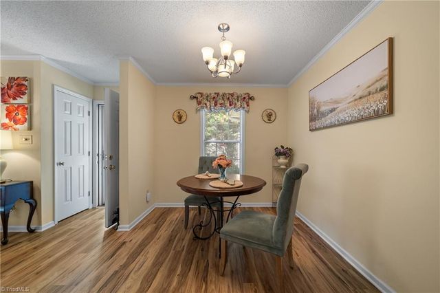 3952 Westridge Meadow Circle, Clemmons, NC 27012