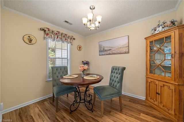 3952 Westridge Meadow Circle, Clemmons, NC 27012
