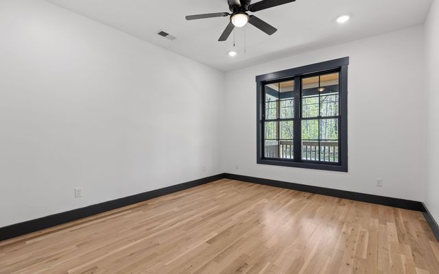 220 Progress Drive, Signal Mountain, TN 37377
