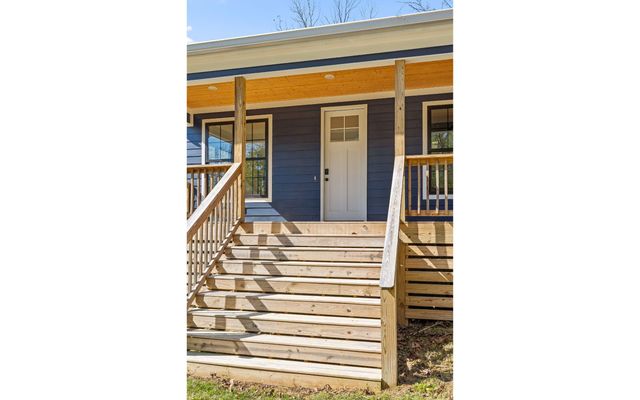 220 Progress Drive, Signal Mountain, TN 37377
