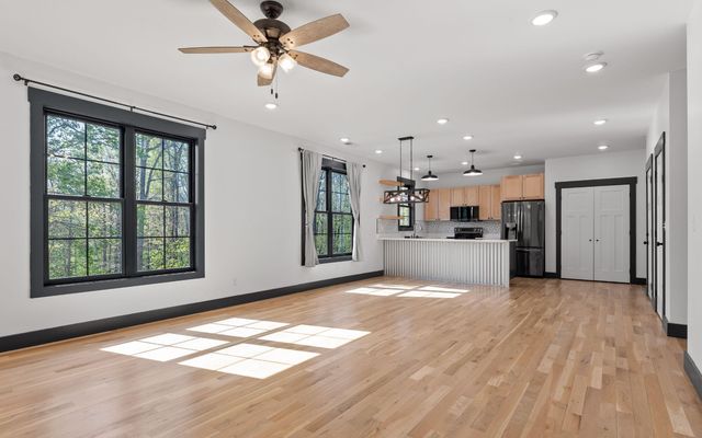 220 Progress Drive, Signal Mountain, TN 37377