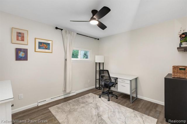 3815 Edgecrest Street, West Bloomfield, MI 48324
