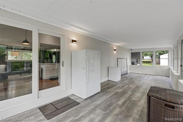 3815 Edgecrest Street, West Bloomfield, MI 48324