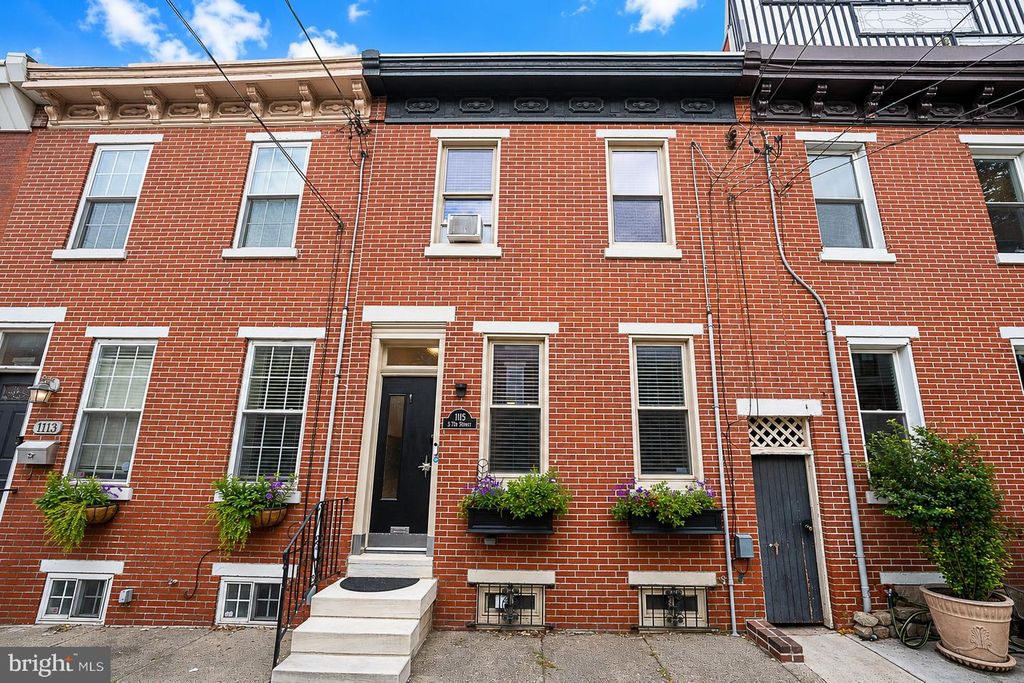 1115 S 7TH ST, PHILADELPHIA, PA 19147 — exterior