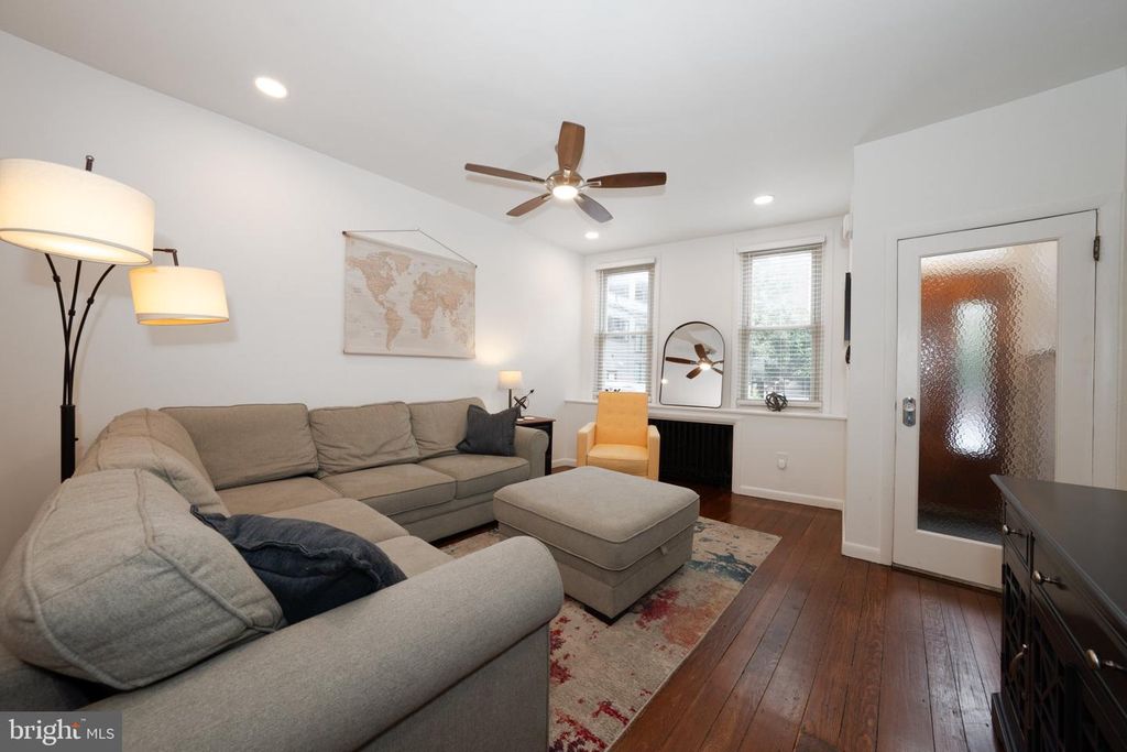 1115 S 7TH ST, PHILADELPHIA, PA 19147 — photo 3