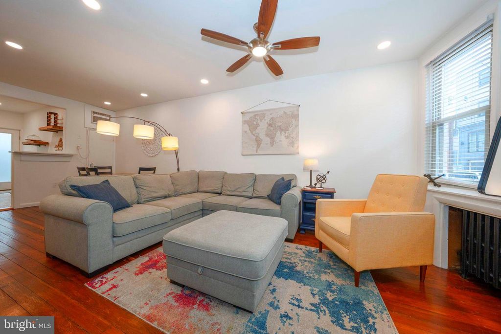 1115 S 7TH ST, PHILADELPHIA, PA 19147 — photo 4