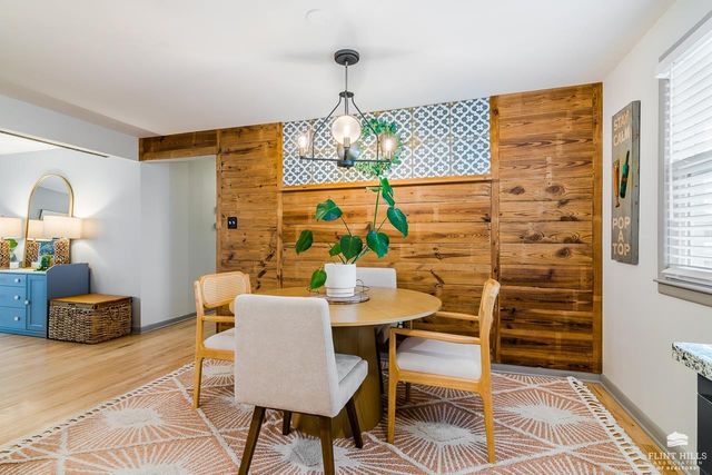 2320 Bailey Drive, Manhattan, KS 66502