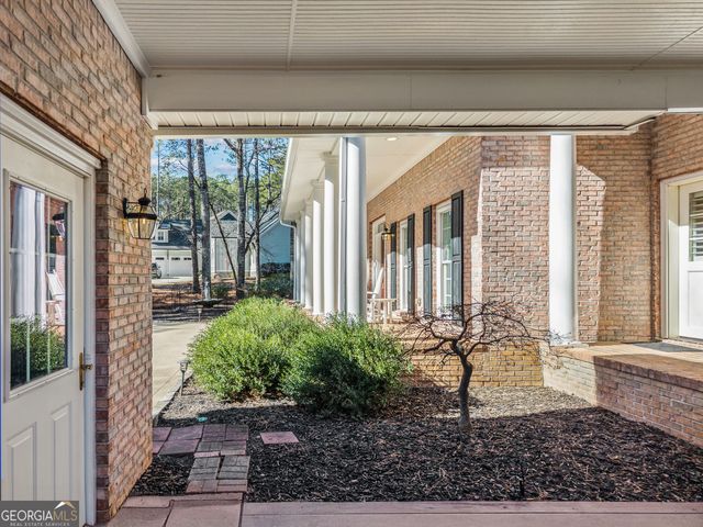 1660 Club Drive, Greensboro, GA 30642