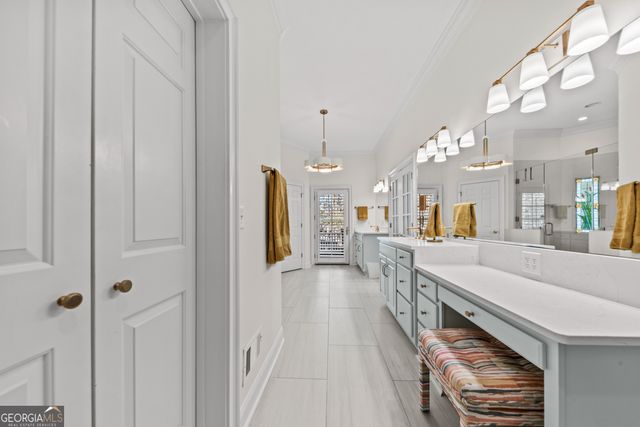 1660 Club Drive, Greensboro, GA 30642