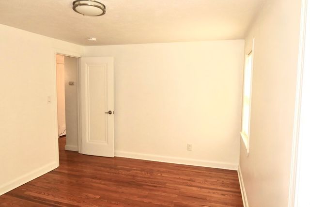 61 Russell Street, Springfield, MA 01104
