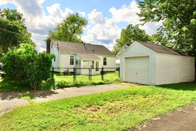 61 Russell Street, Springfield, MA 01104