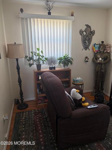 15 Curaco Avenue, Toms River, NJ 08753