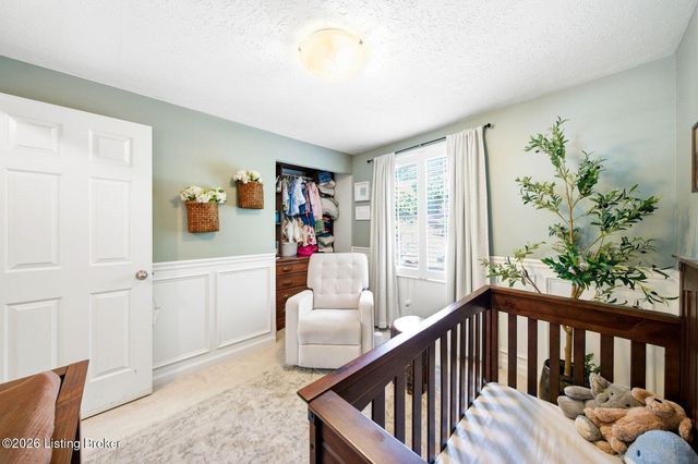 11302 Leesburg Pl, Louisville, KY 40241