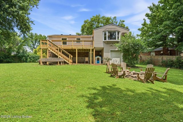 11302 Leesburg Pl, Louisville, KY 40241