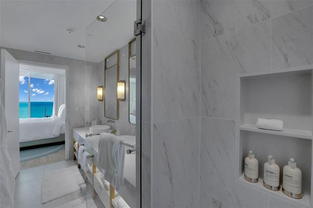 525 N Fort Lauderdale Beach Boulevard 1204, Fort Lauderdale, FL 33304