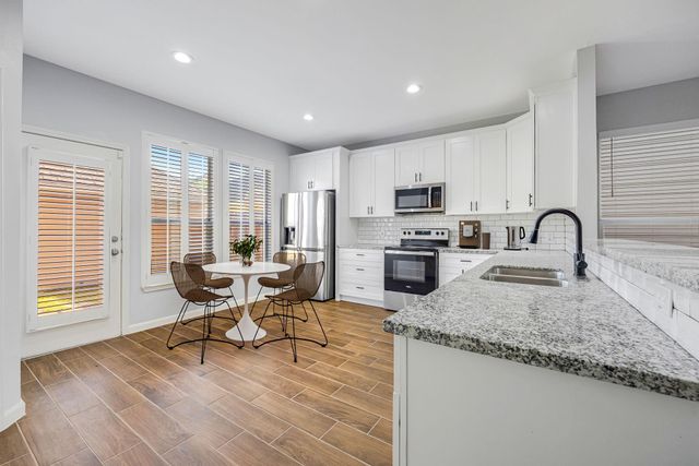 8018 Grow Lane, Houston, TX 77040